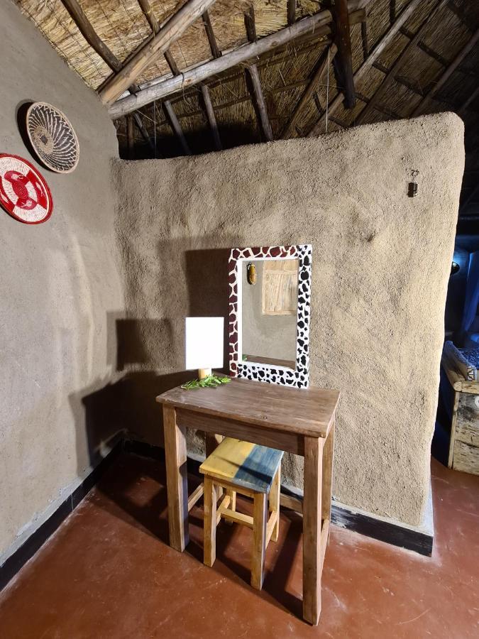 Africa Safari Maasai Boma Villa Serengeti Exterior photo