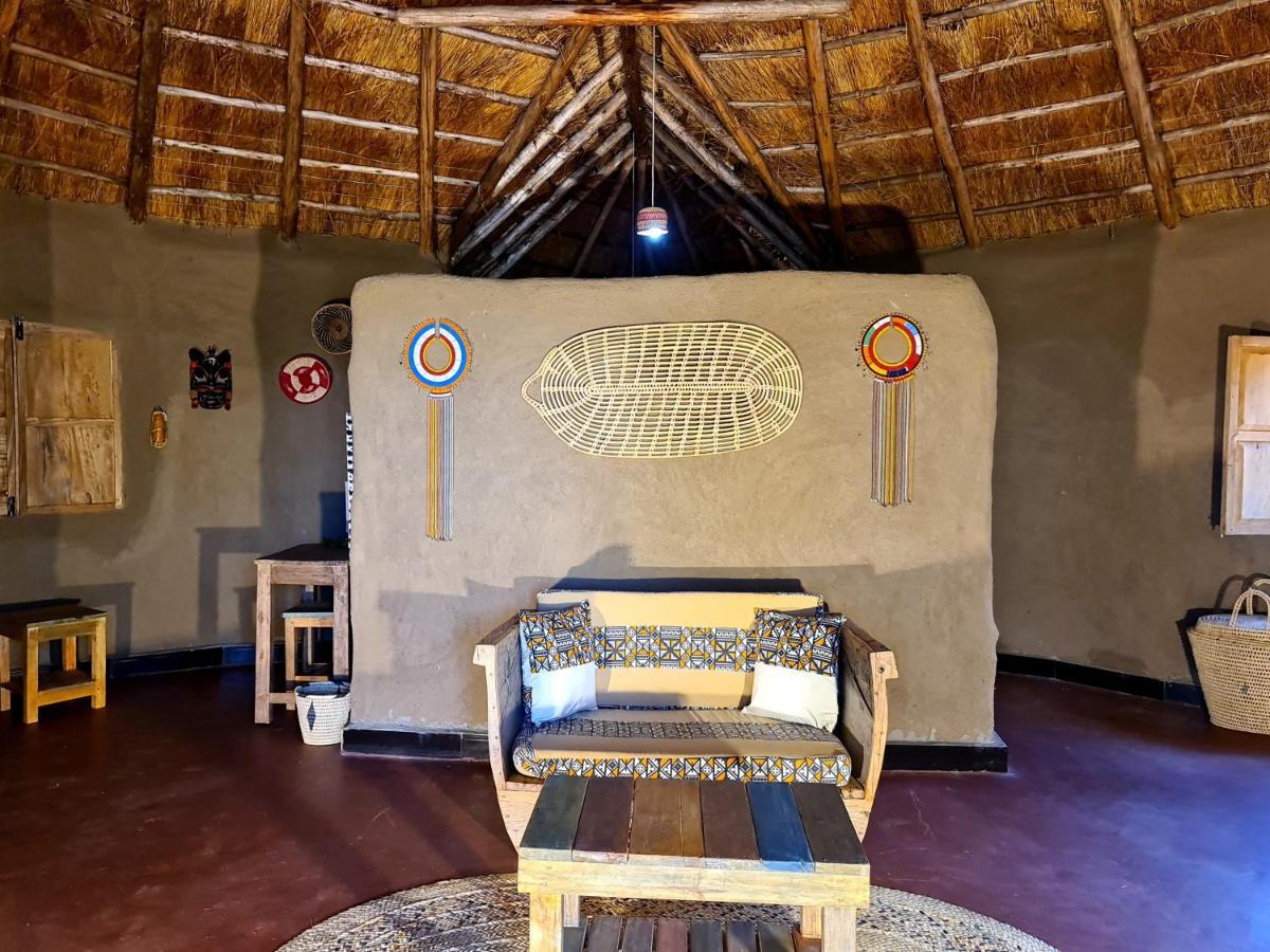 Africa Safari Maasai Boma Villa Serengeti Exterior photo