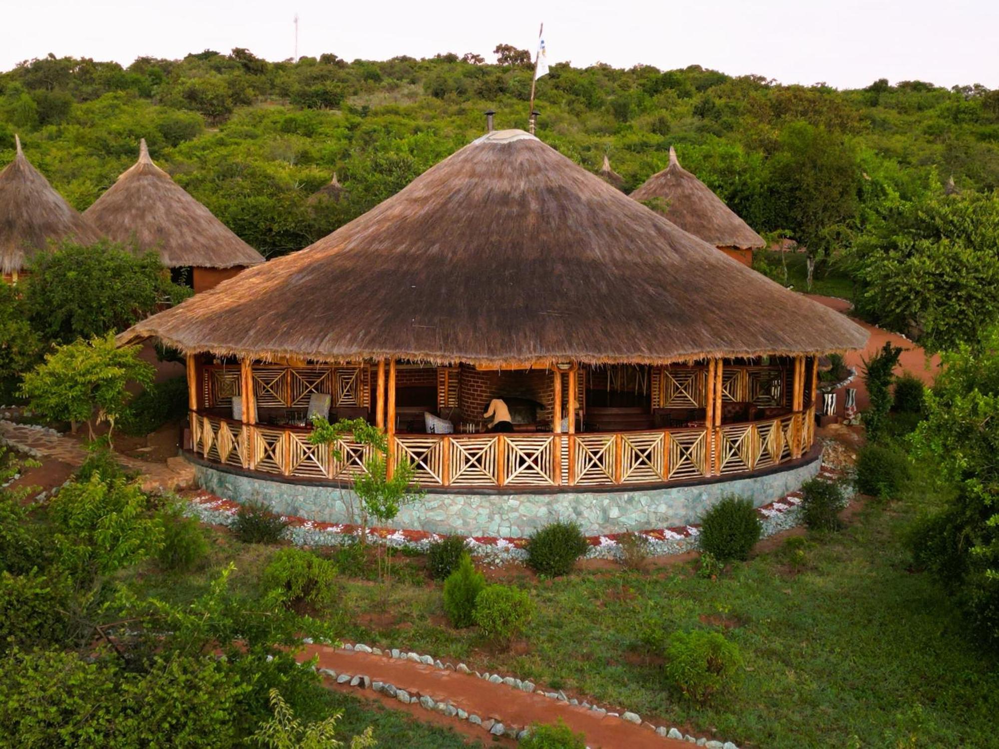 Africa Safari Maasai Boma Villa Serengeti Exterior photo